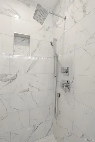 $395,000 | 310 Captains Court, Grafton, IL 62037