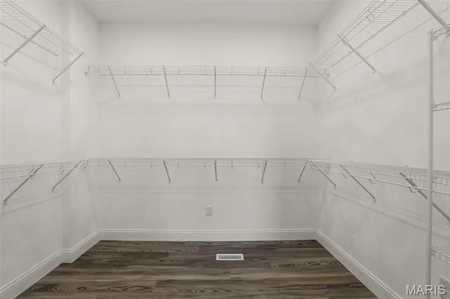 $395,000 | 310 Captains Court, Grafton, IL 62037