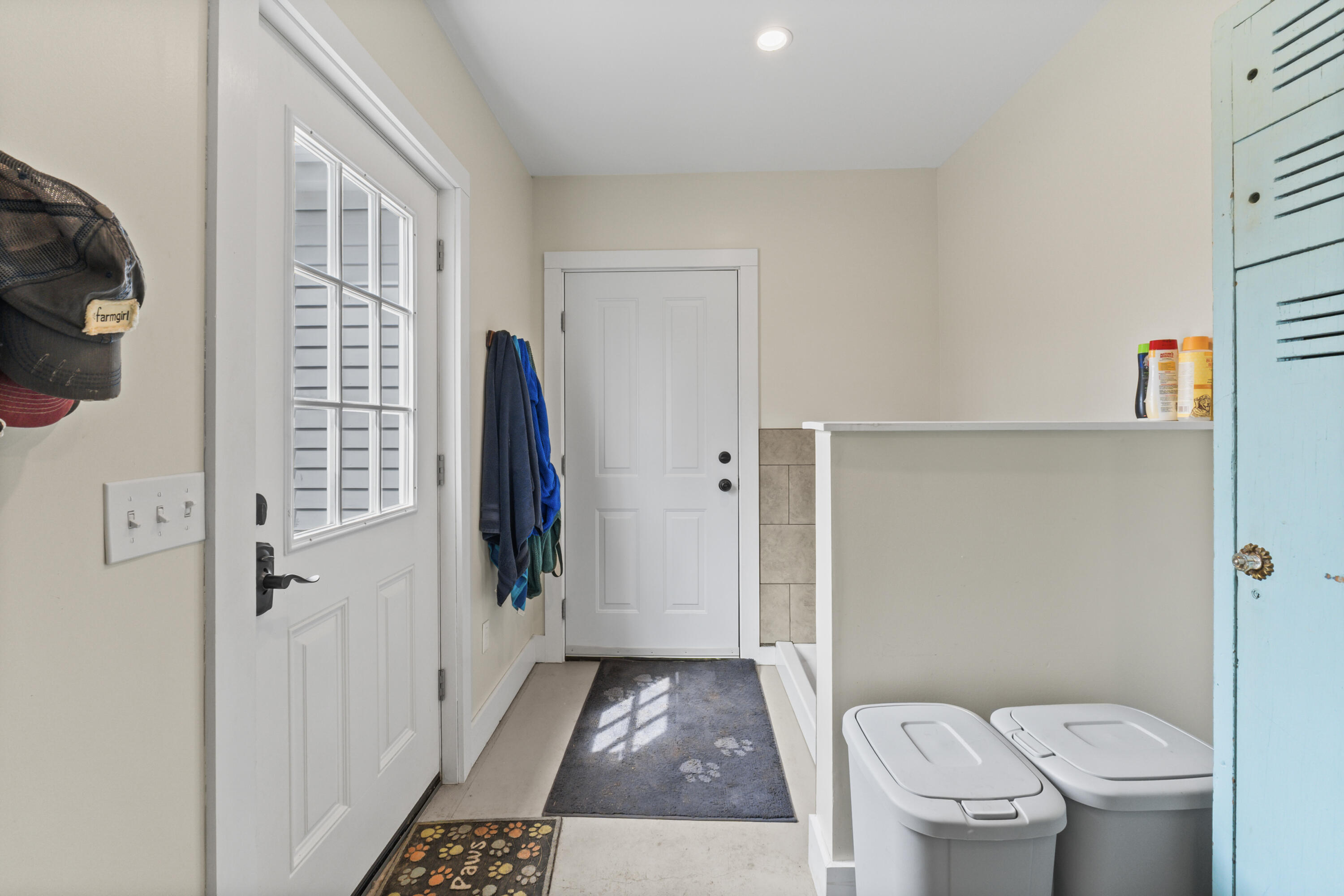 1520 Harpswell Neck Road Harpswell, ME 04079 - Photo 26 of 50 Pet bathing station