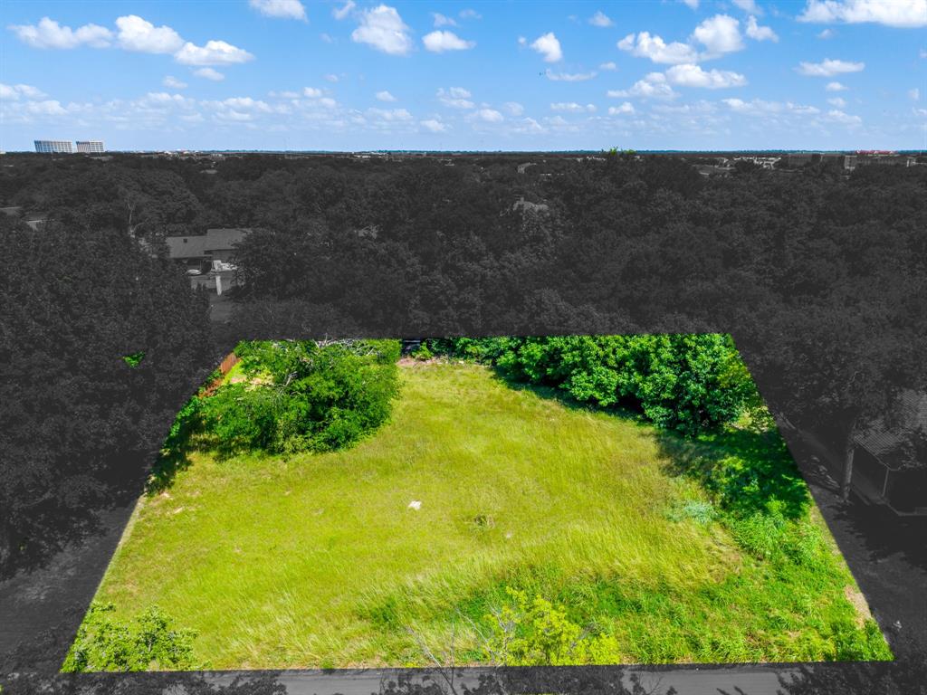 18 Thornhill Road Benbrook, TX 76132 - Photo 4 of 28