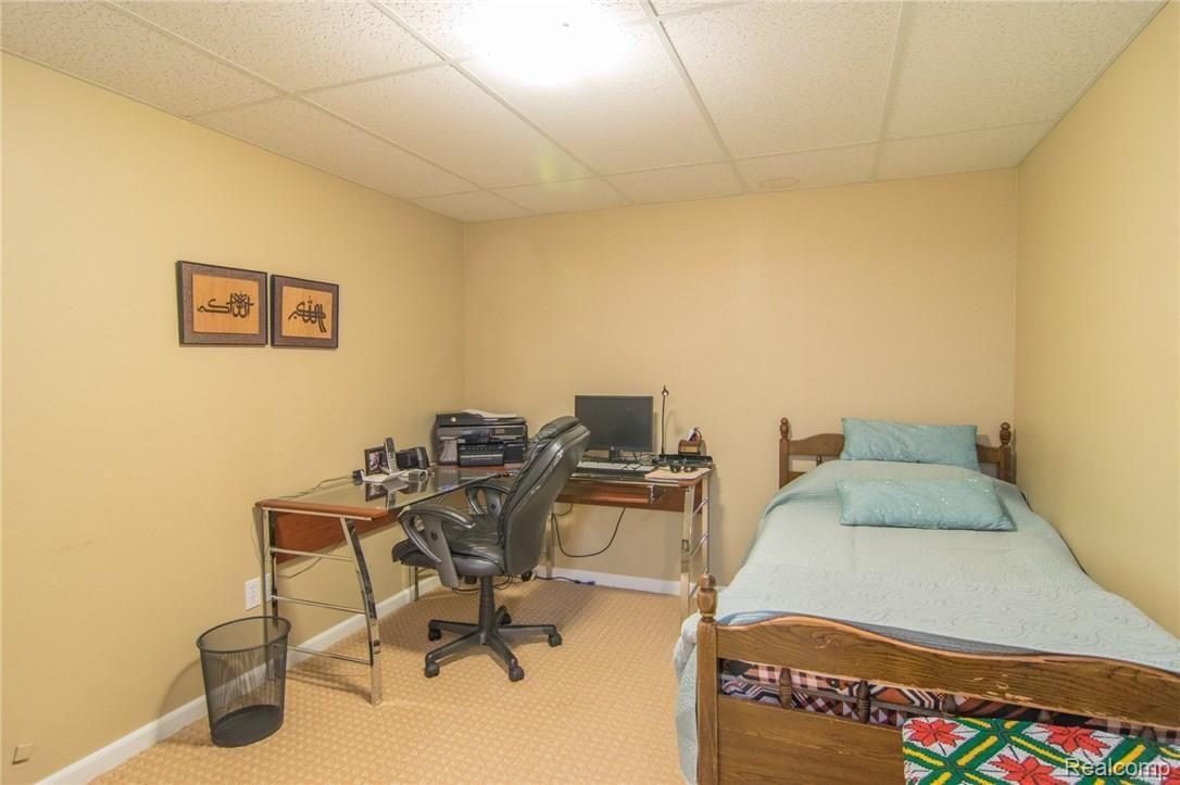 48006 Gladstone Road Canton, MI 48188 - Photo 52 of 66 DSC_0676.jpg