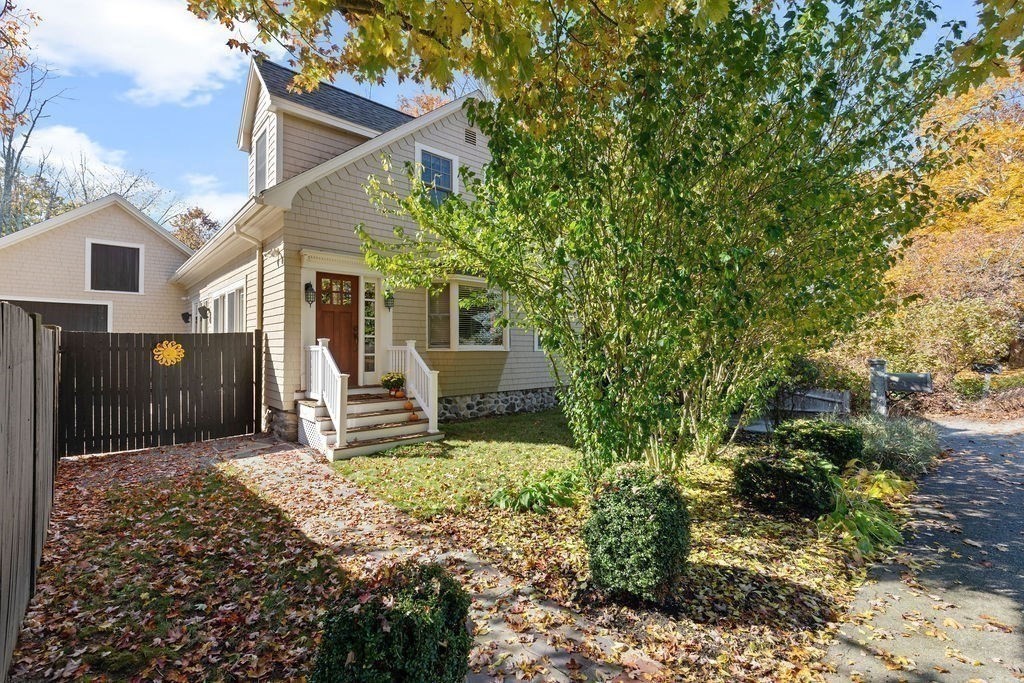 42 Clark Road Andover, MA 01810 - Photo 1 of 42 Gallery Image 1