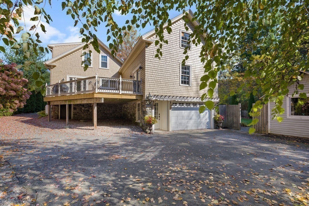 42 Clark Road Andover, MA 01810 - Photo 3 of 42 Gallery Image 3