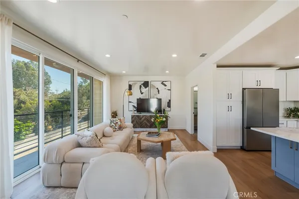 $6,500 | 712 Chestnut Avenue, Los Angeles, CA 90042