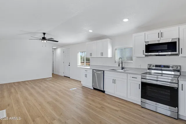 $271,500 | 1644 North Desert View Drive, Apache Junction, AZ 85120