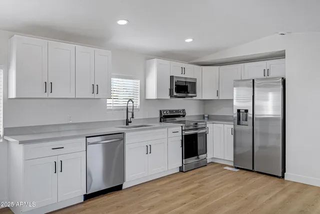 $271,500 | 1644 North Desert View Drive, Apache Junction, AZ 85120