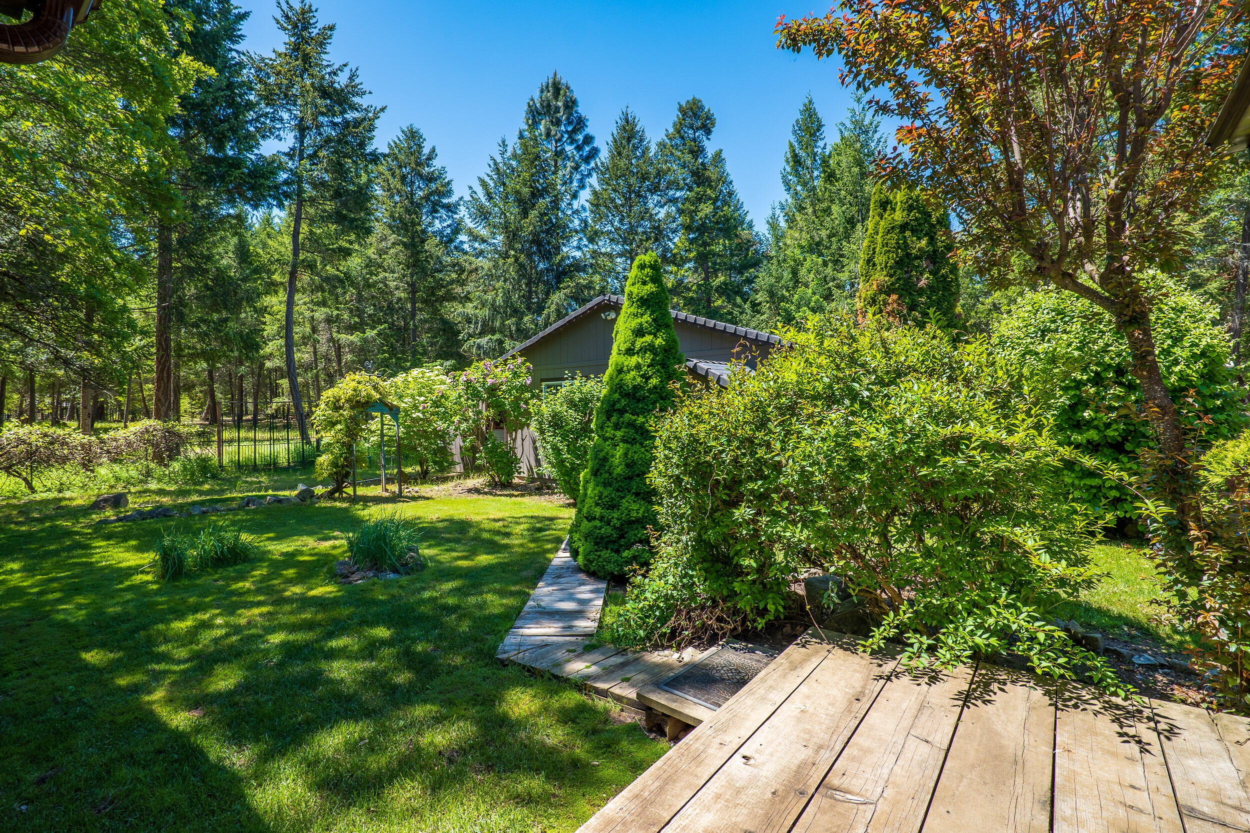 14845 Water Gap Road Williams, OR 97544 - Photo 36 of 44 14845WaterGapRd-036