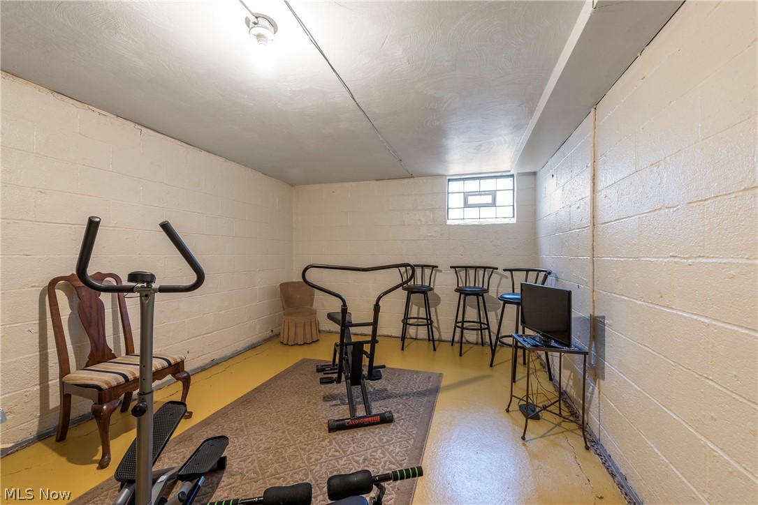 2703 Coventry Road Cleveland, OH 44120 - Photo 32 of 35 Gallery Image 32