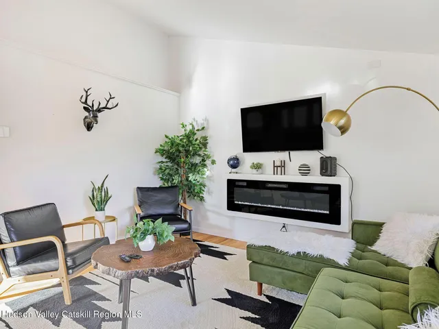 $715,000 | 60 County Route 65, Hensonville, NY 12439