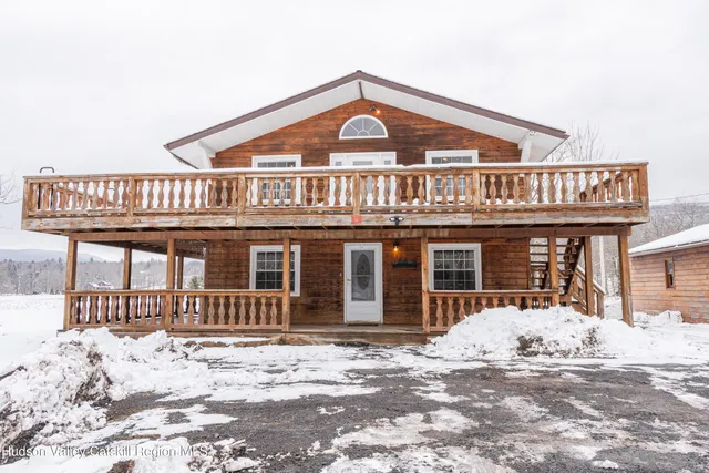 $715,000 | 60 County Route 65, Hensonville, NY 12439