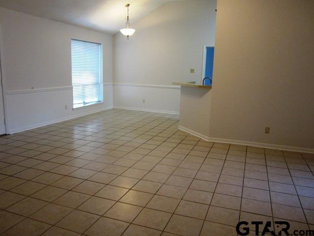 103 Wendy Whitehouse, TX 75791 - Photo 14 of 18 an empty room with windows