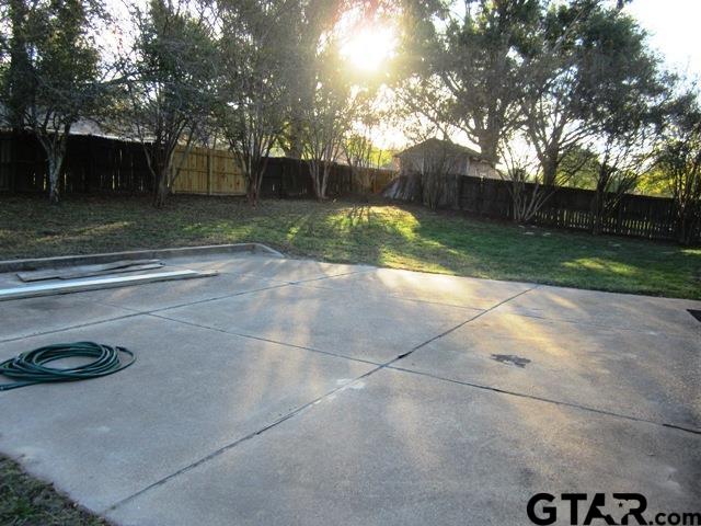 103 Wendy Whitehouse, TX 75791 - Photo 18 of 18 a view of a backyard