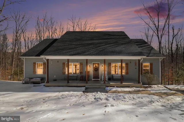 $639,900 | 2724 Patriot Lane, Fredericksburg, VA 22408