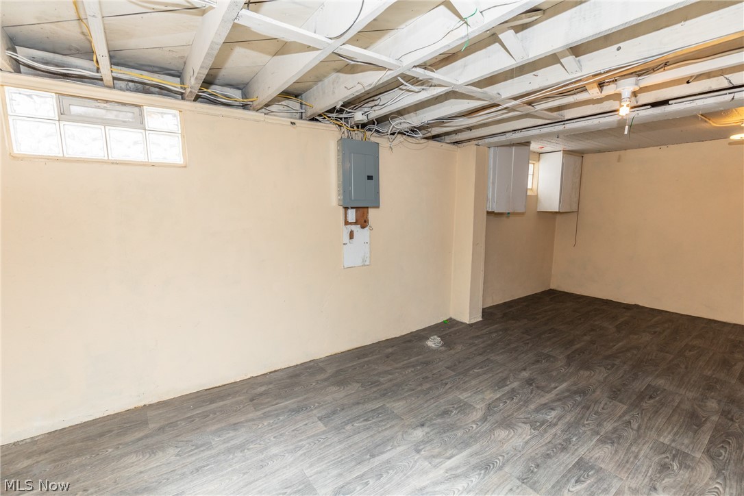 952 Dan Street Akron, OH 44310 - Photo 32 of 34 Gallery Image 32