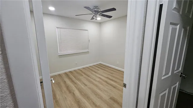 $2,450 | 3365 Othello Drive, Las Vegas, NV 89121