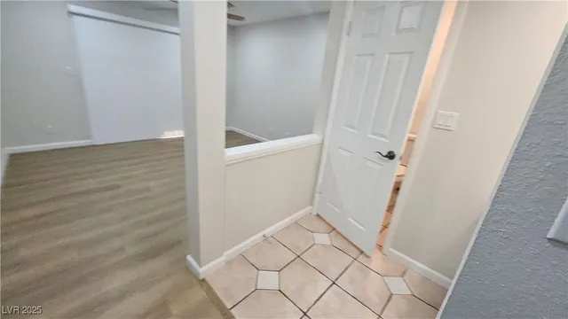 $2,450 | 3365 Othello Drive, Las Vegas, NV 89121