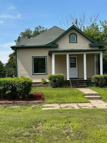 $172,900 | 302 Cedar Avenue, Cass Lake, MN 56633