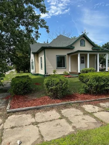 $172,900 | 302 Cedar Avenue, Cass Lake, MN 56633