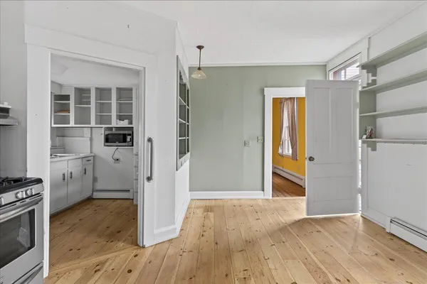 $275,000 | 330 East Main Street, Searsport, ME 04974