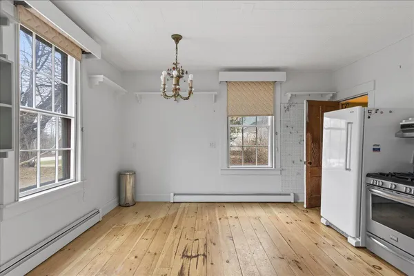 $275,000 | 330 East Main Street, Searsport, ME 04974