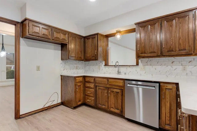 $499,444 | 1412 Wagonwheel Court, Irving, TX 75061