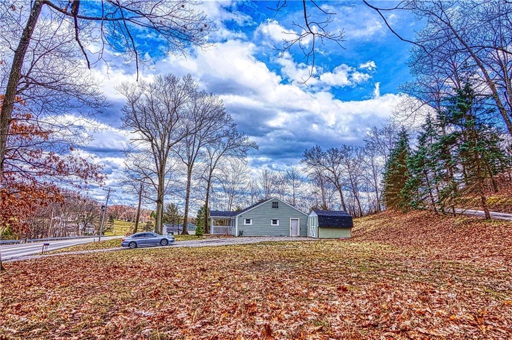 306 Dinnerbell Road Butler, PA 16002 - Photo 4 of 25
