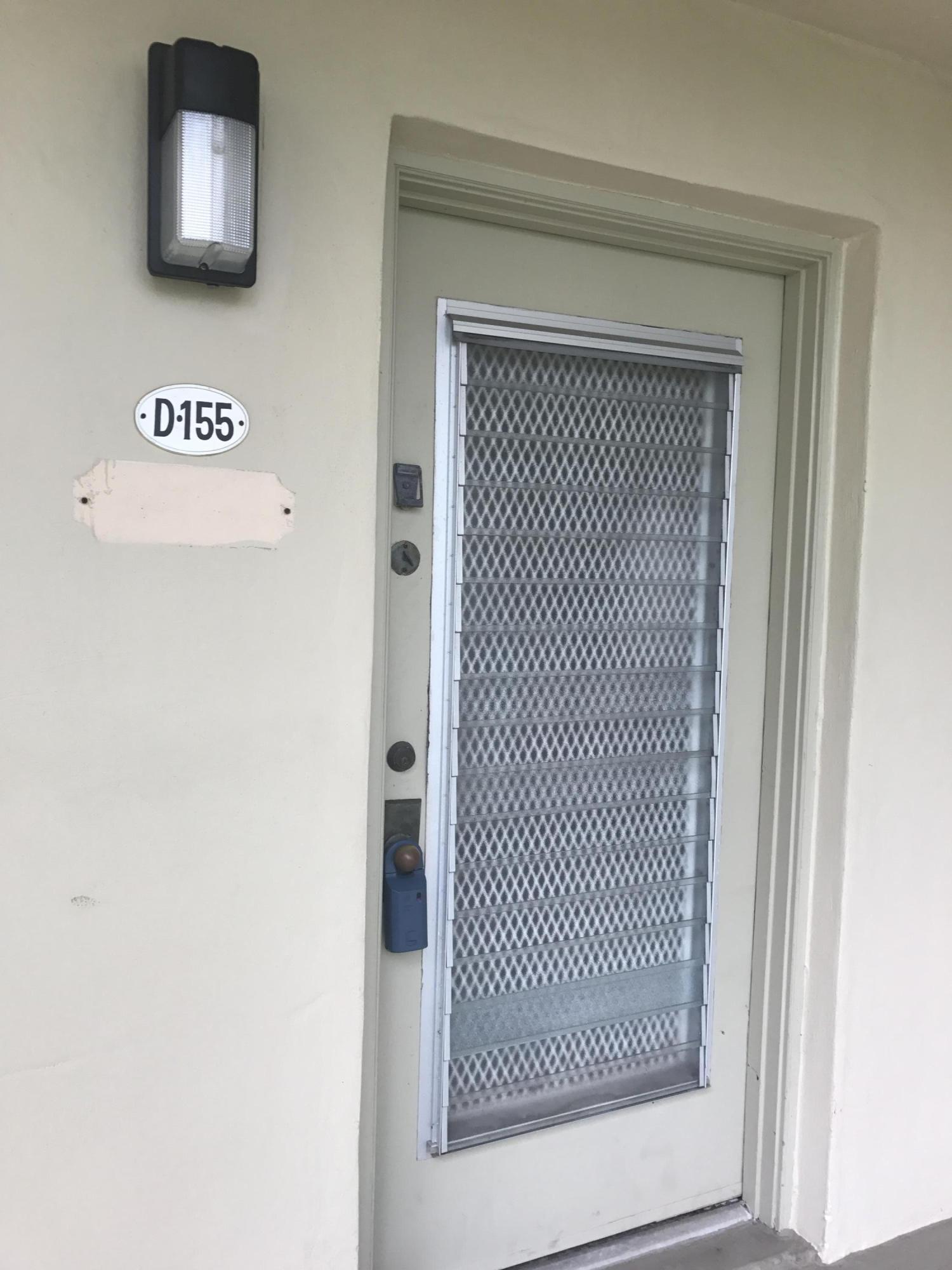 155 Piedmont F, Unit D Delray Beach, FL 33484 - Photo 3 of 14 IMG_5894