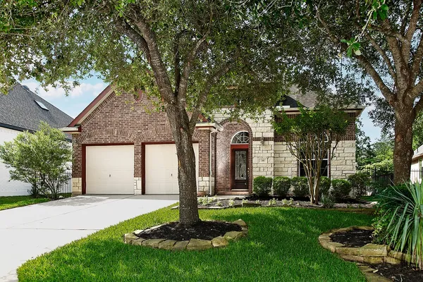 $635,000 | 35 Granite Path Place, Spring, TX 77389