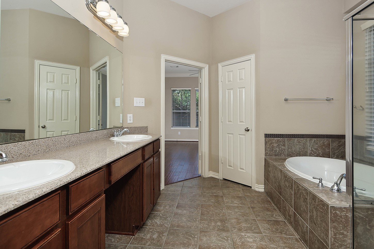 35 Granite Path Place Spring, TX 77389 - Photo 16 of 40 Primary Closet