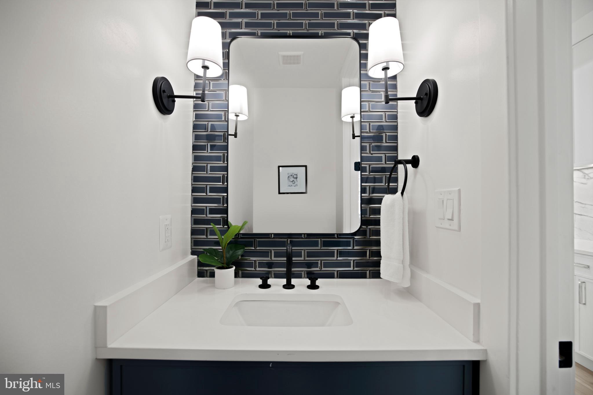 1834 Swann Street Northwest Washington, DC 20009 - Photo 9 of 43