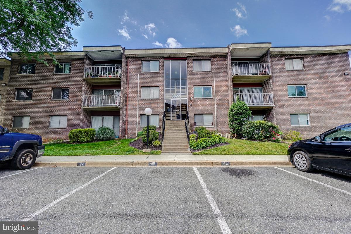 3822 Bel Pre Road, Unit 38228 Silver Spring, MD 20906 - Photo 3 of 35 Gallery Image 3