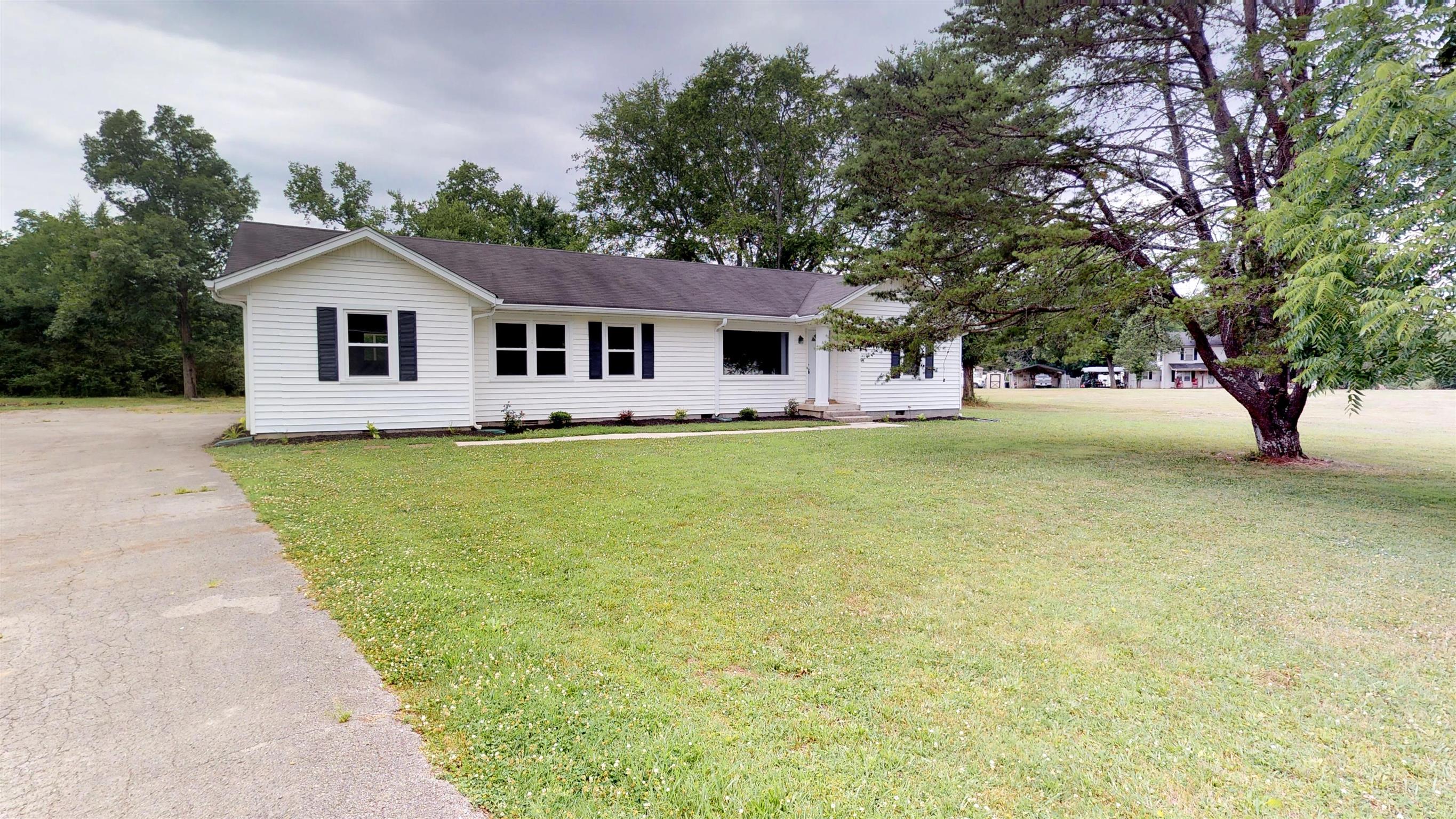 314 Double Springs Road Murfreesboro, TN 37127 - Photo 2 of 24 Gallery Image 2
