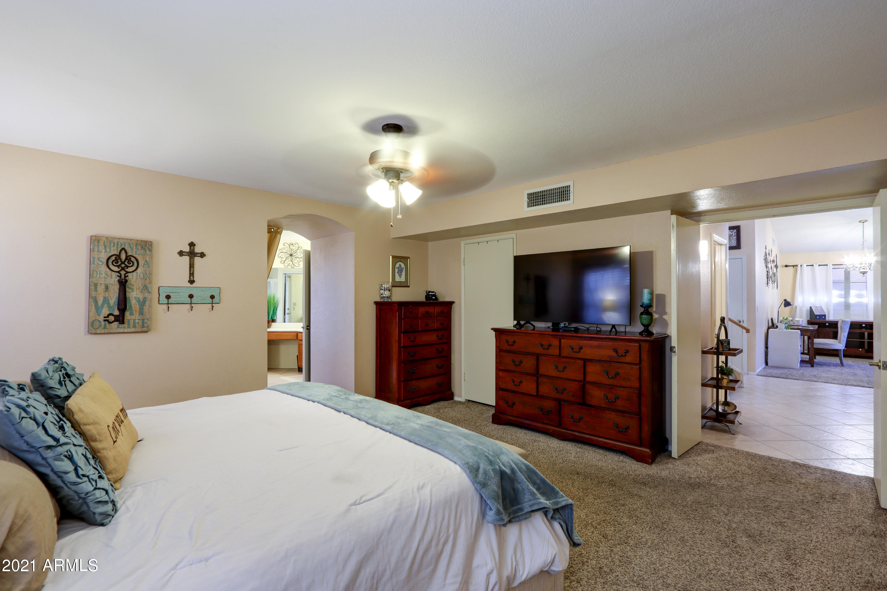 2736 East Rockledge Road Phoenix, AZ 85048 - Photo 17 of 39 22
