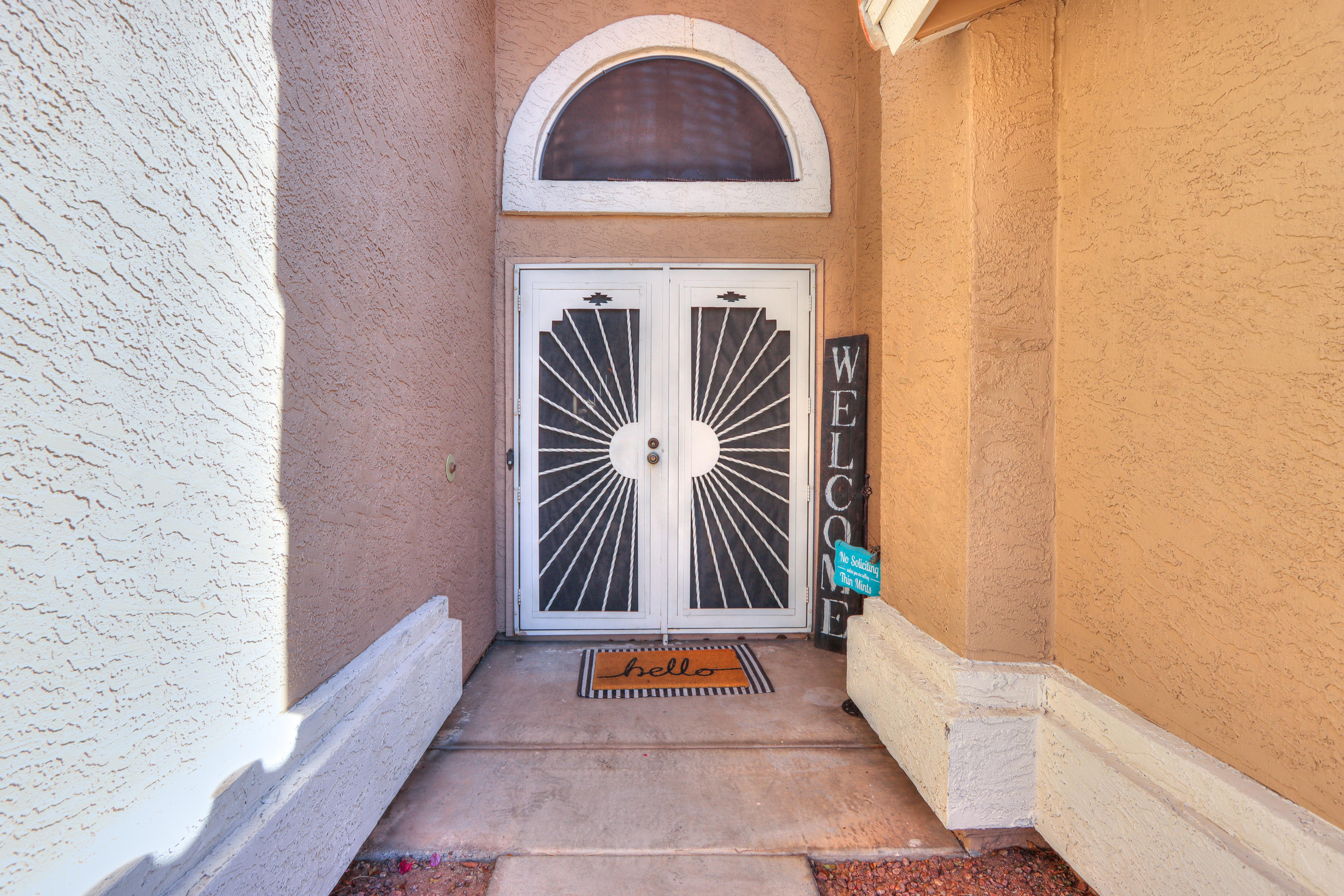 2736 East Rockledge Road Phoenix, AZ 85048 - Photo 3 of 39 06