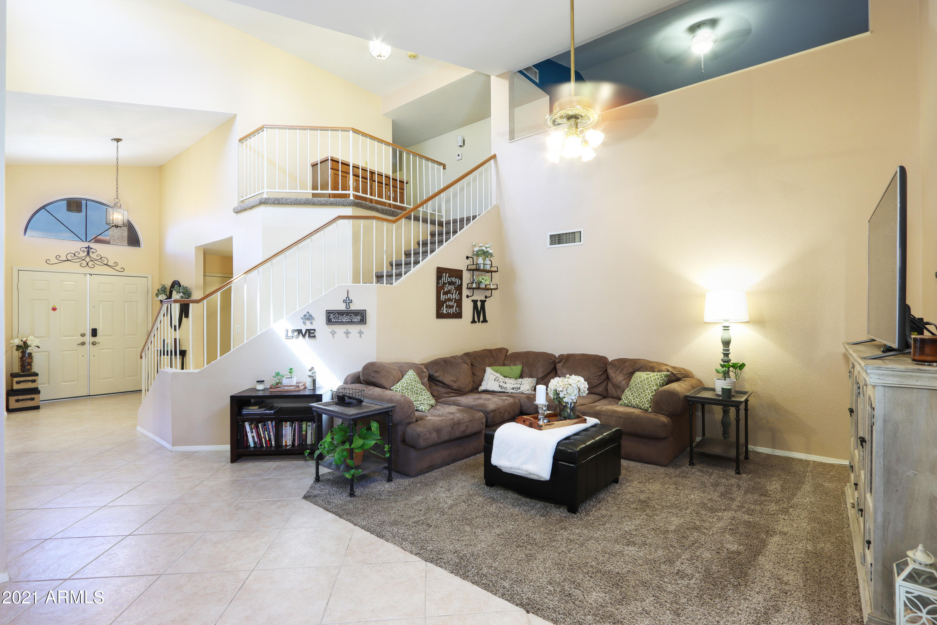 2736 East Rockledge Road Phoenix, AZ 85048 - Photo 7 of 39 11