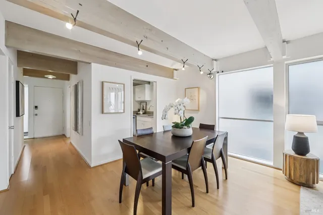 $799,000 | 290 VÃa Casitas, Unit 206, Greenbrae, CA 94904