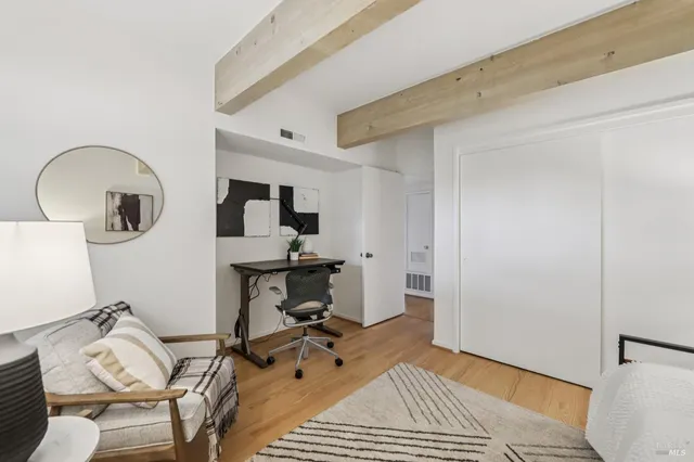 $799,000 | 290 VÃa Casitas, Unit 206, Greenbrae, CA 94904