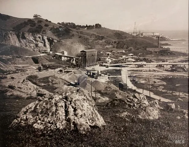 $799,000 | 290 VÃa Casitas, Unit 206, Greenbrae, CA 94904