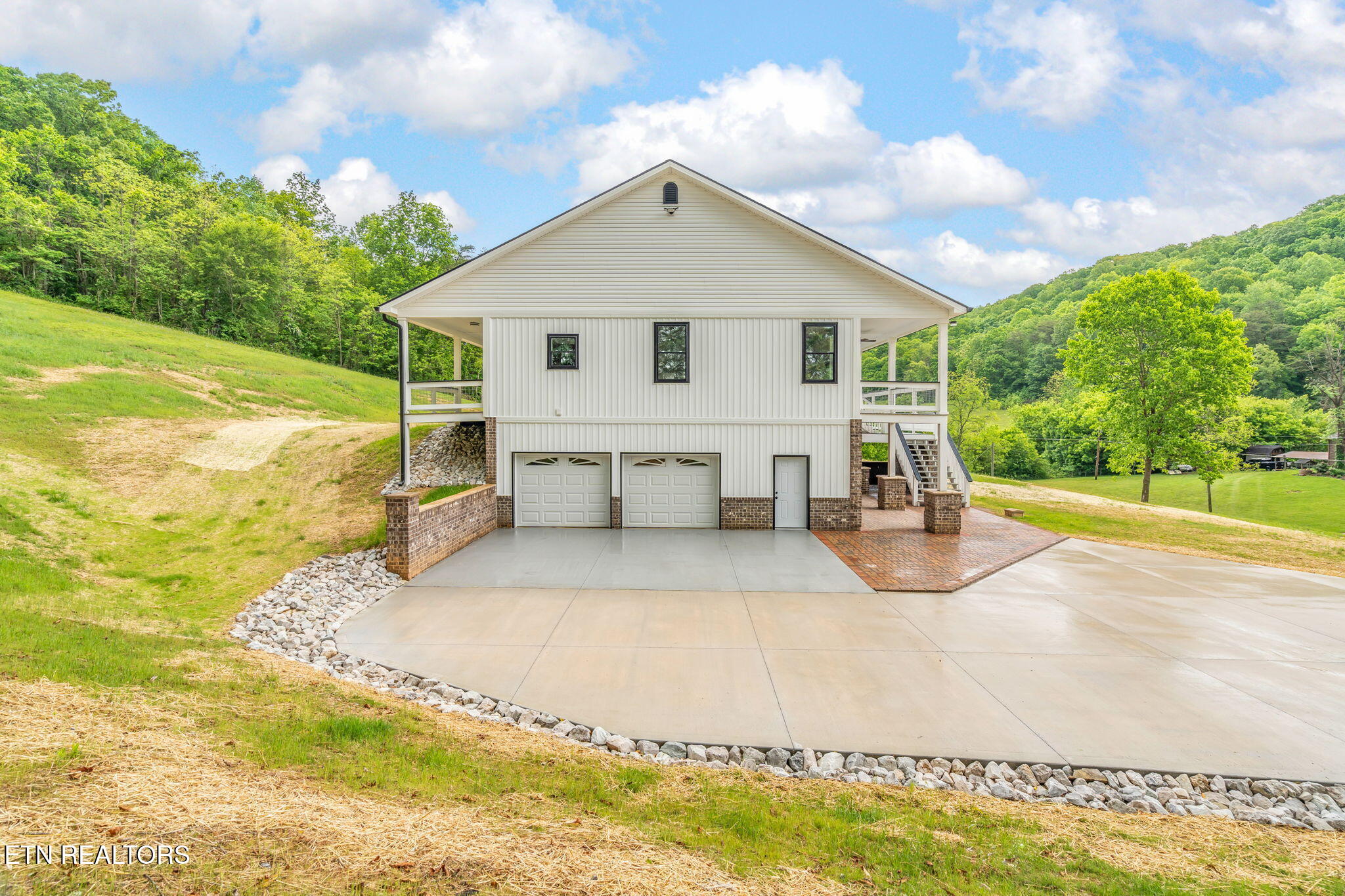 447 Little Tater Valley Road Luttrell, TN 37779 - Photo 7 of 60 8-web-or-mls-447 Little Tater Valley Roa