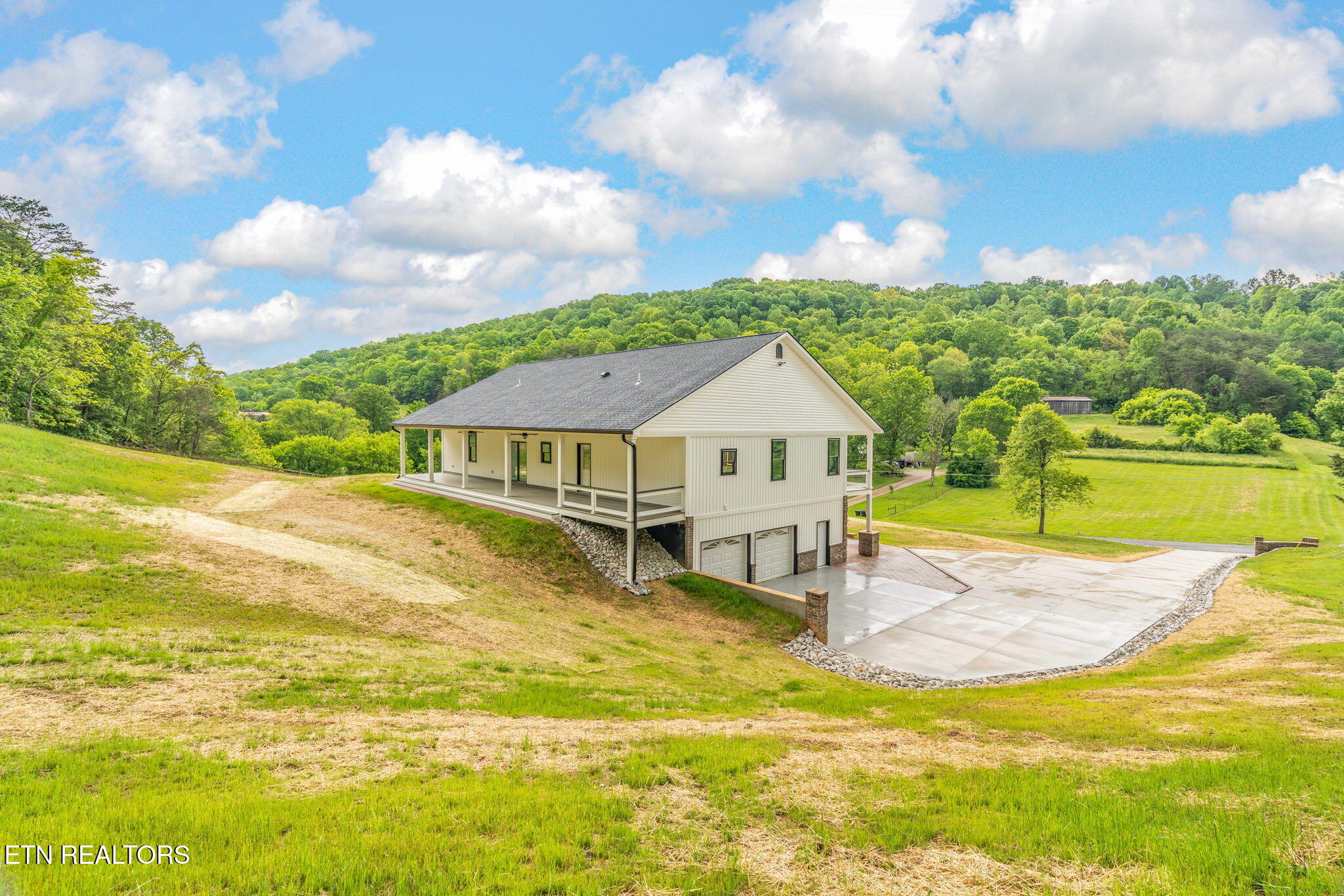 447 Little Tater Valley Road Luttrell, TN 37779 - Photo 8 of 60 10-web-or-mls-447 Little Tater Valley Ro