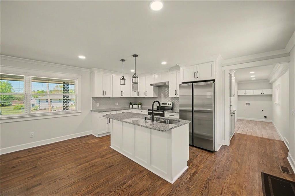 17 Crestwood Road Cartersville, GA 30121 - Photo 13 of 42