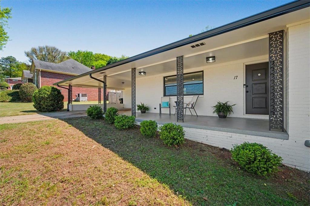 17 Crestwood Road Cartersville, GA 30121 - Photo 5 of 42