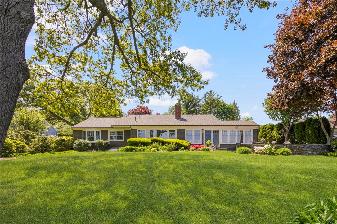 29 Riverside Drive Barrington, RI 02806 - Photo 6 of 37