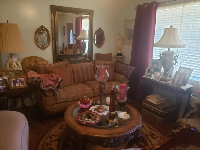 $599,999 | 19720 Northeast 10th Court, Miami, FL 33179