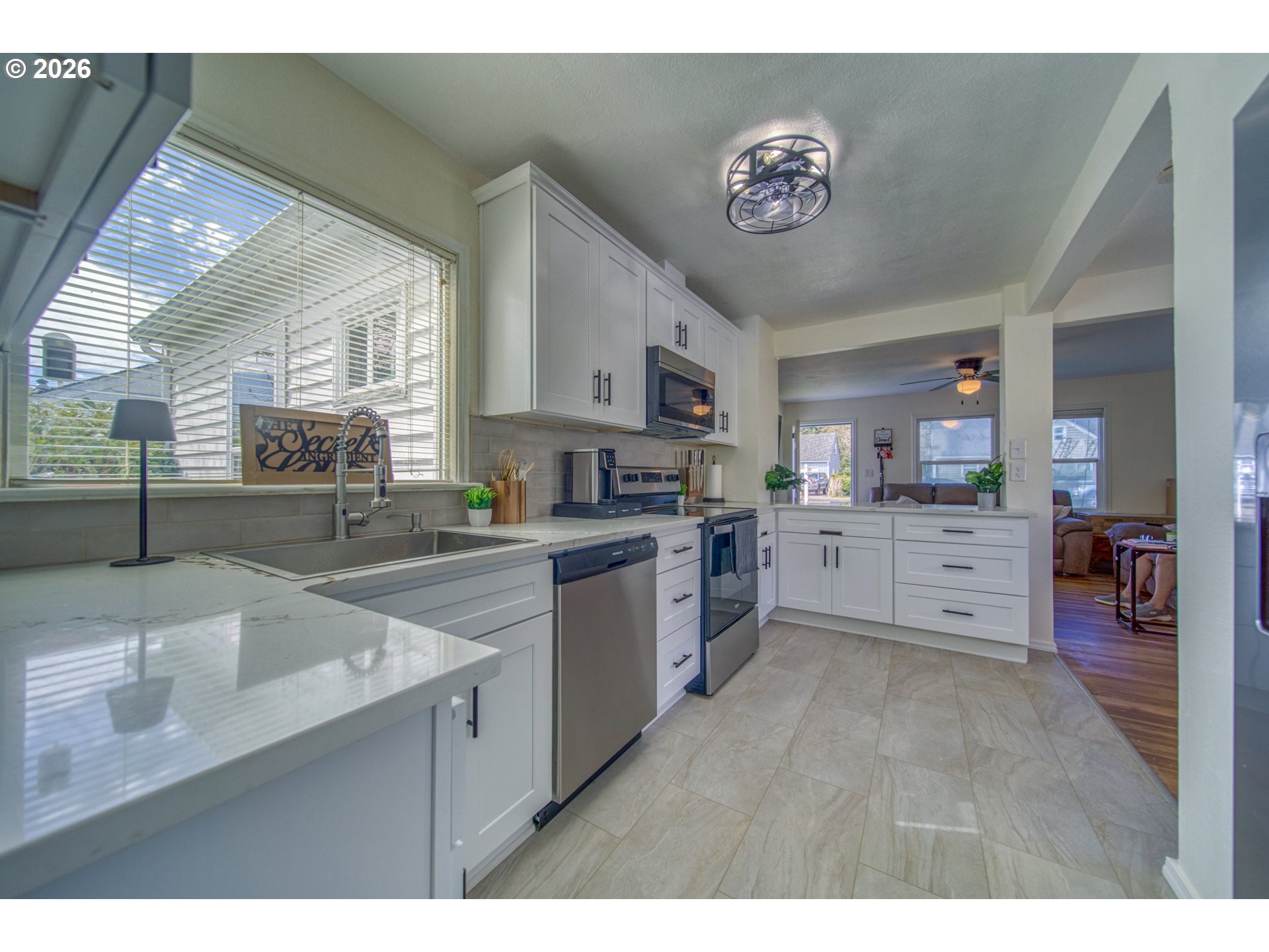 1950 Greenwood Avenue Reedsport, OR 97467 - Photo 10 of 31 Kitchen