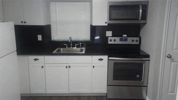 $1,595 | 1410 Joplin Street, Haltom City, TX 76117