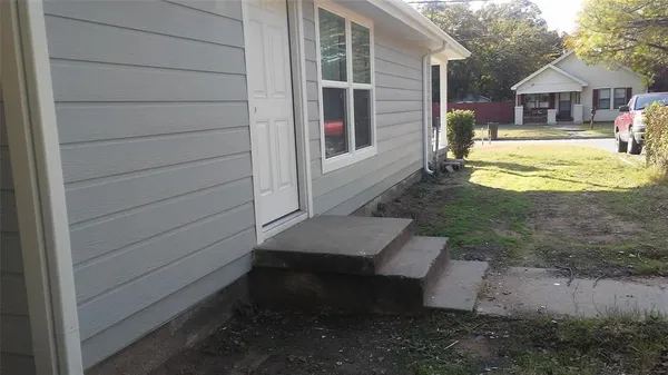 $1,595 | 1410 Joplin Street, Haltom City, TX 76117