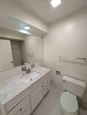 $3,295 | 1100 Church Street, Unit 601, Evanston, IL 60201