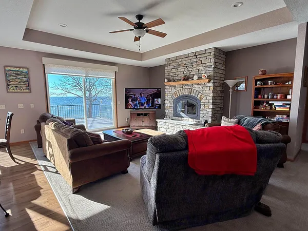 $1,100,000 | 33259 Highway 18, Aitkin, MN 56431