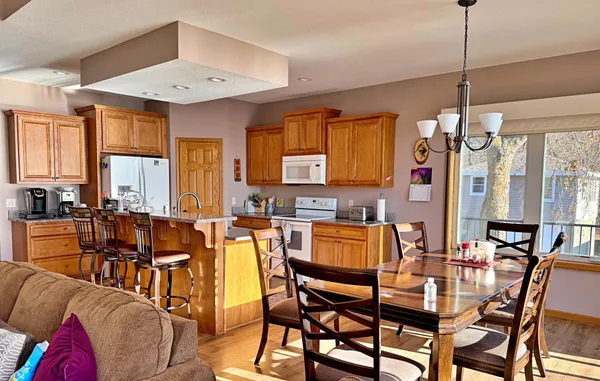 $1,100,000 | 33259 Highway 18, Aitkin, MN 56431
